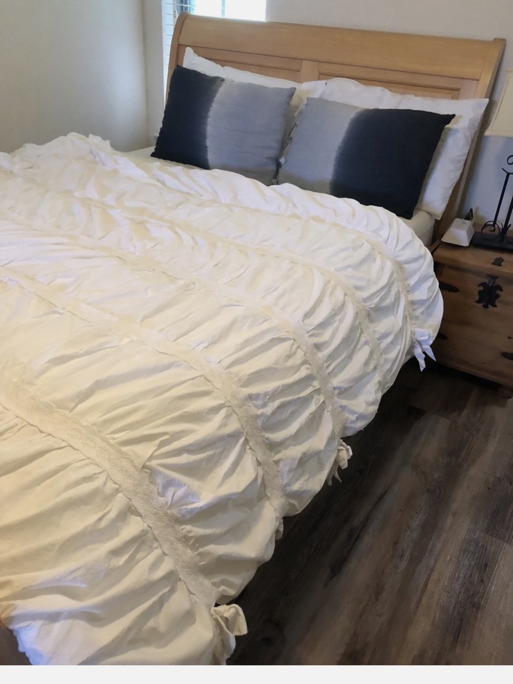 Rachel Ashwell shabby chic ruched comforter king